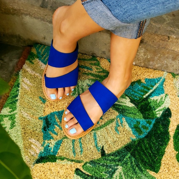 🆕️//The Estrella// cobalt blue strappy sandal - Picture 5 of 5